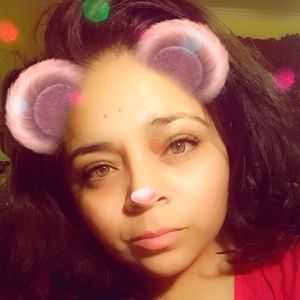 Meet your Posher, Gloria